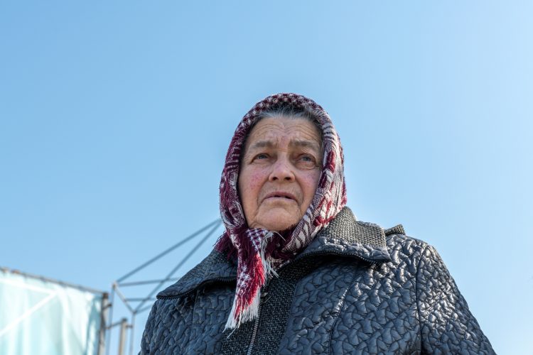 Supporting older people in Ukraine - HelpAge International