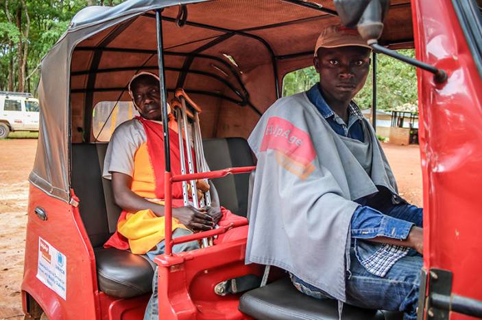 _747_https://www.helpage.org/silo/images/augustin-aged-66-in-kibondo-tanzania_703x468.jpg
