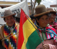  _453_https://www.helpage.org/silo/images/bolivia-land-grabbing_246x211.jpg