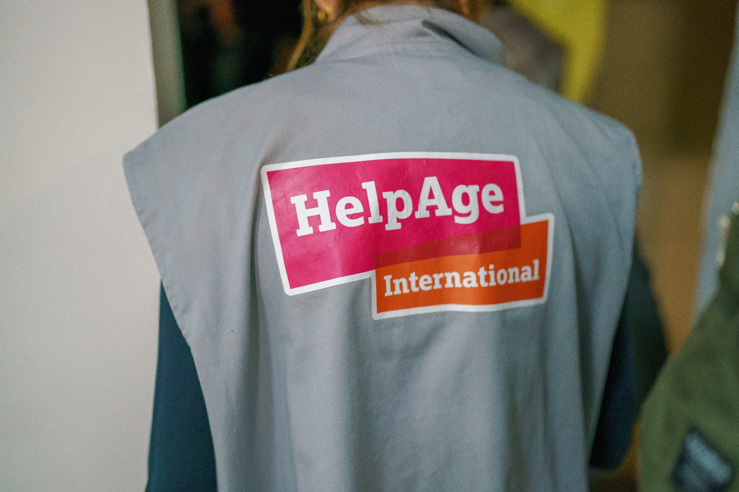 _837_https://www.helpage.org/silo/images/helpage-back-vest_2460x1640.jpg