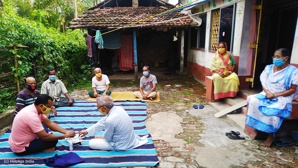 _762_https://www.helpage.org/silo/images/india-covid19-crisisrural_1040x585.jpg