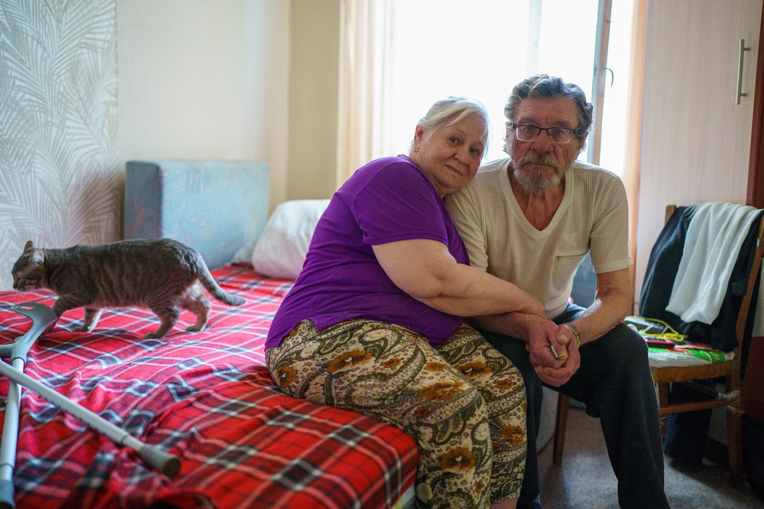 _220_https://www.helpage.org/silo/images/raisa-71-and-alexander-71-from-severodenetsk_2460x1640.jpg