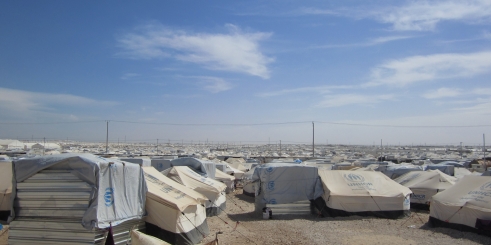  _522_https://www.helpage.org/silo/images/zaatari-refugee-camp-in-jordan-for-syrian-refugees_491x245.jpg