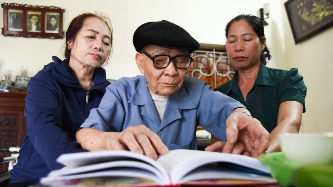 Protect the rights of older people - HelpAge International