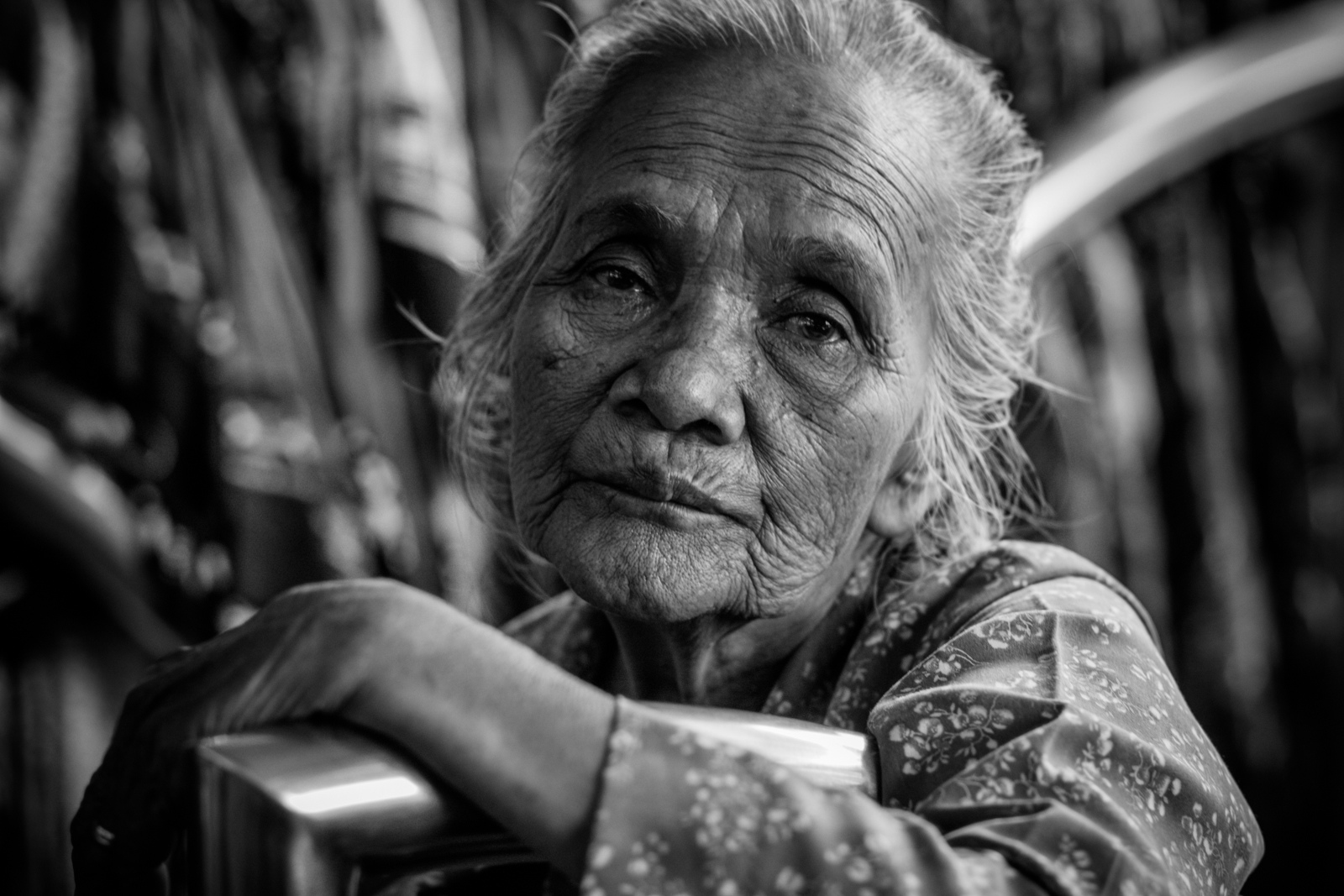  _904_https://www.helpage.org/silo/images/indonesia-older-woman-_1600x1067.jpg