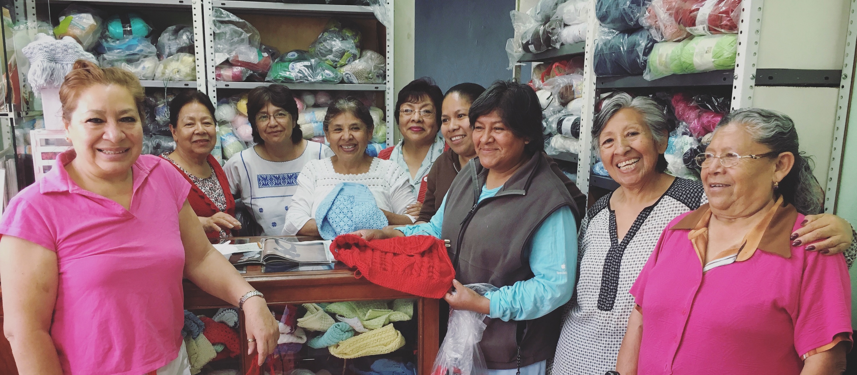  _445_https://www.helpage.org/silo/images/mexico-city-older-women_2992x1312.jpg