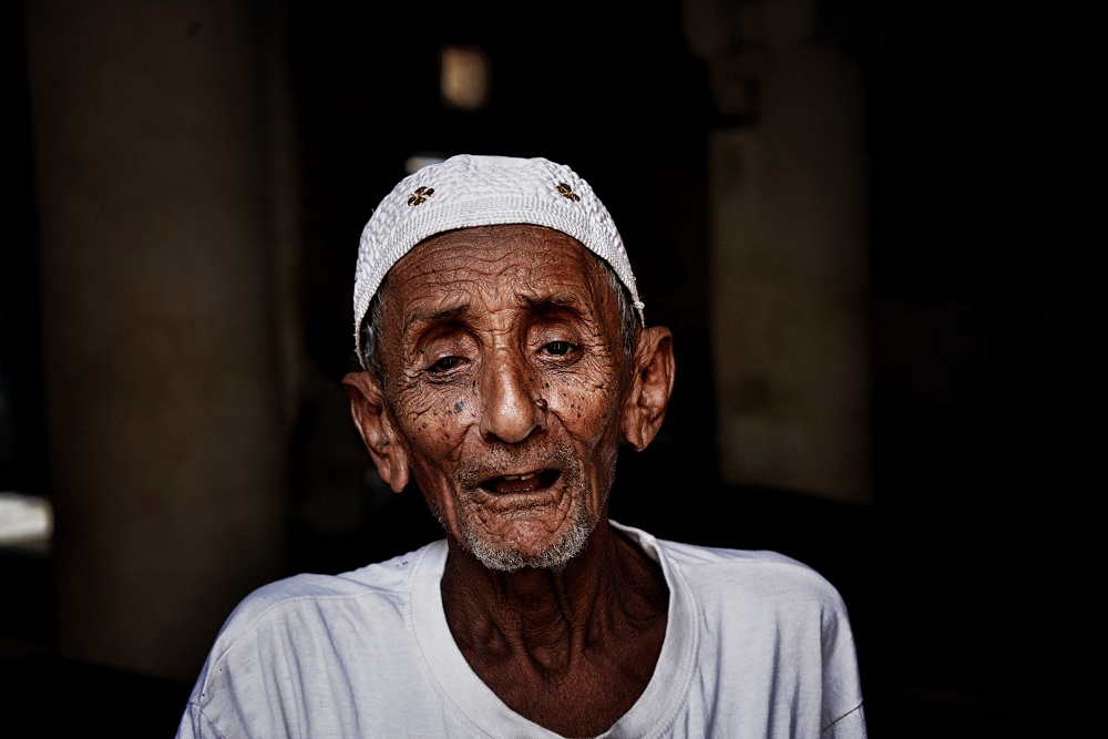  _534_https://www.helpage.org/silo/images/older-man-in-yemen-_1000x667.jpg
